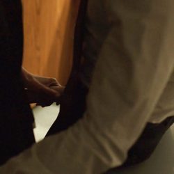 Nikole Kidman agarra el pene de Alexander Skarsgard en 'Big Little Lies'