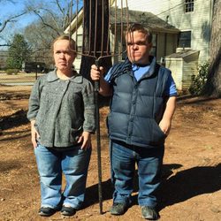 Amber y Trent los padres de ¡Menuda Familia!