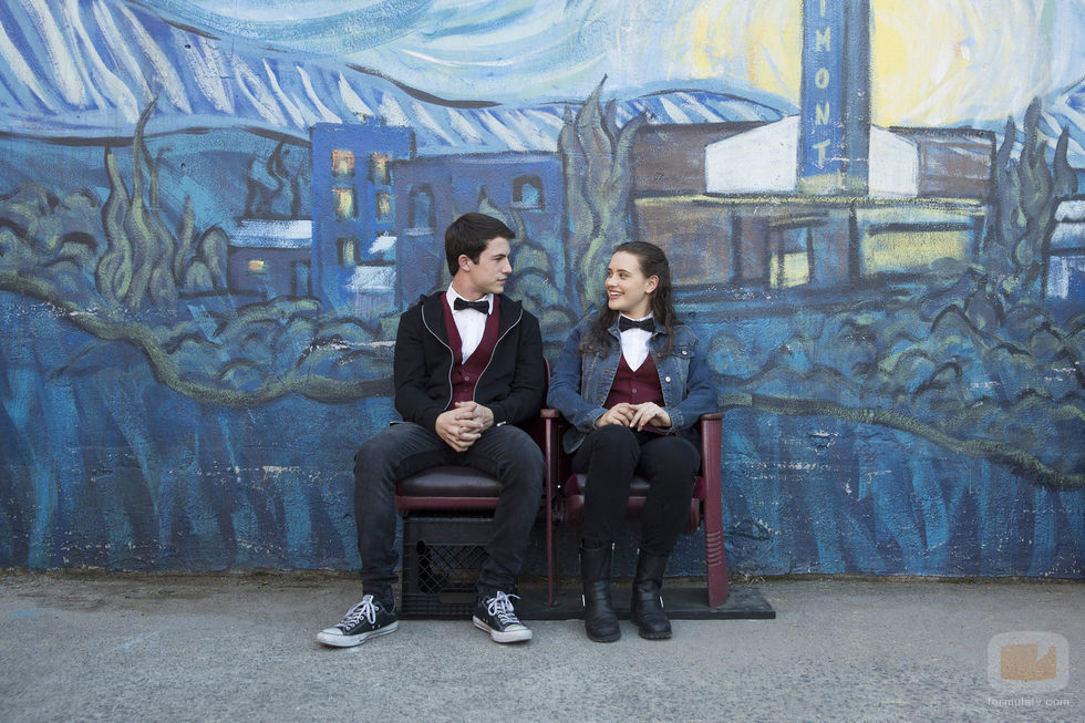 Clay Jensen y Hannah son los protagonistas de 'Por 13 razones'