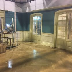 'Acacias 38' estrena decorados tras el incendio que sufrió su plató