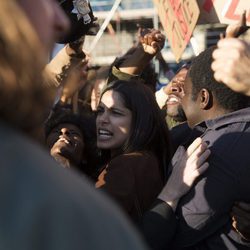 La actriz Freida Pinto protagoniza 'Guerrilla', serie de HBO