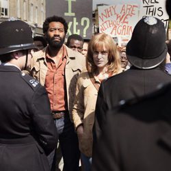 La actriz Denise Gough en 'Guerrilla', serie de HBO