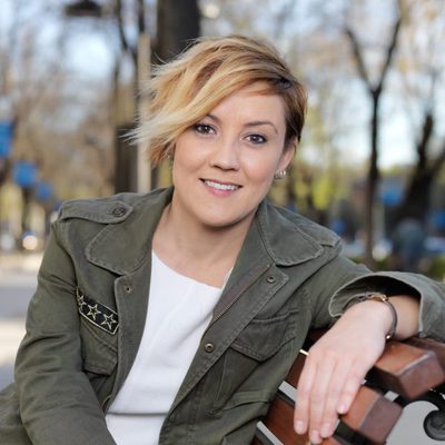 Cristina Pardo posa y presenta 'Malas compañías'