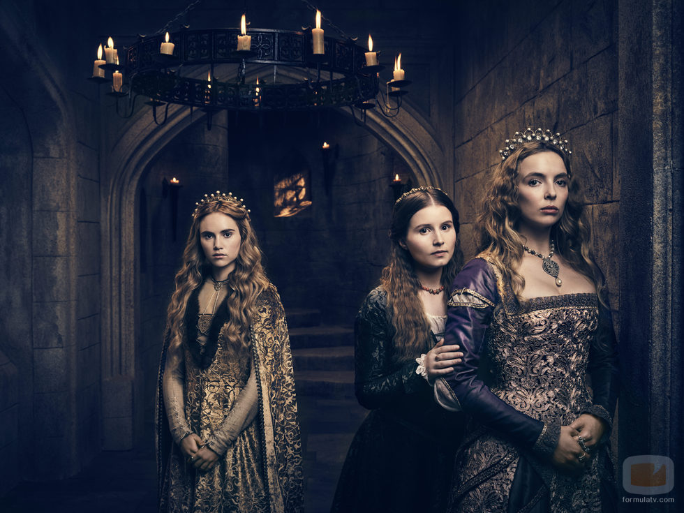 Faye Marsay, Rebecca Benson y Jodie Comer, en la serie 'The White Princess' 