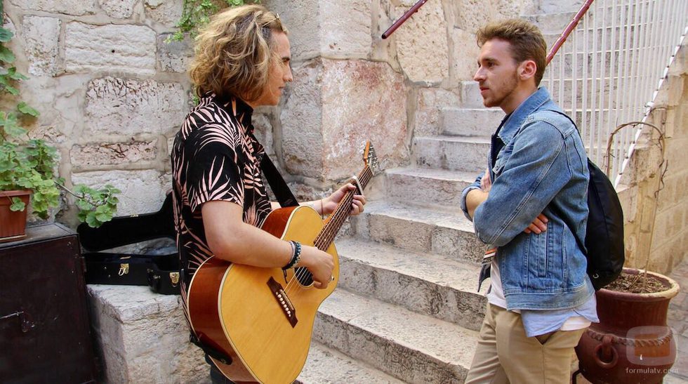 Manel Navarro junto al representante de Austria en Eurovisión 2017