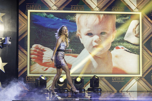 Alyson entra en el escenario de la final de 'GH VIP 5' como finalista del concurso