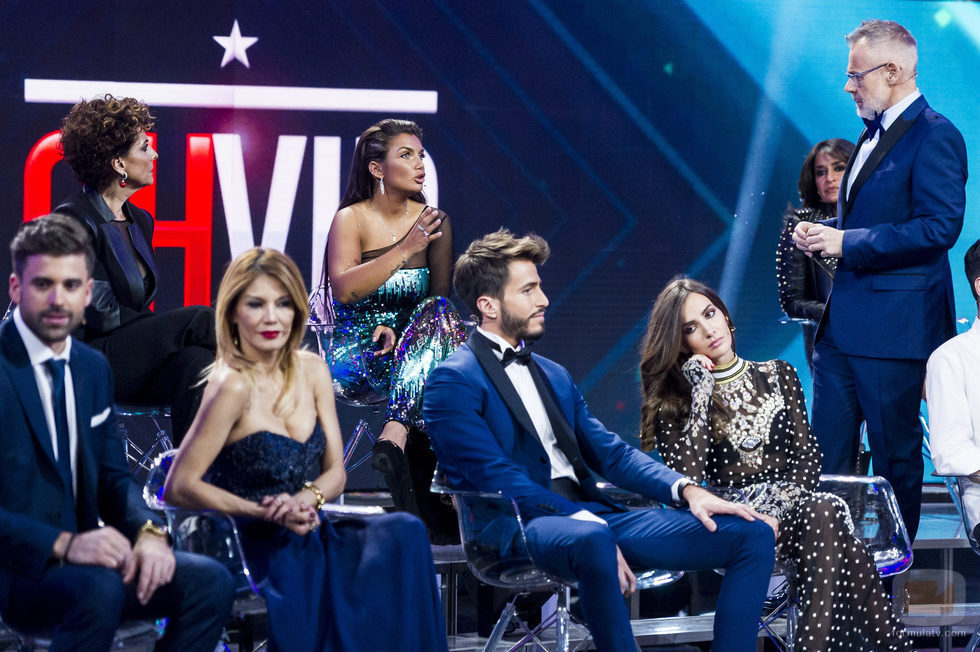 Jordi González habla con Elettra Lamborghini en la gala final de 'GH VIP 5'