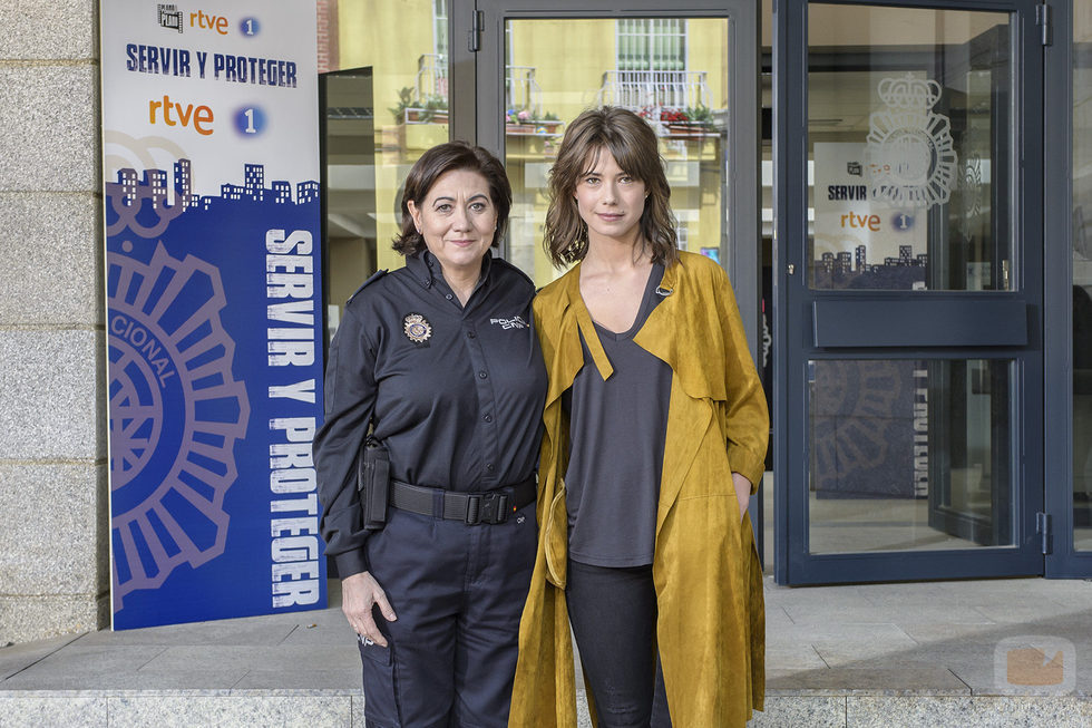 Andrea del Río y Luisa Martín en 'Servir y proteger'