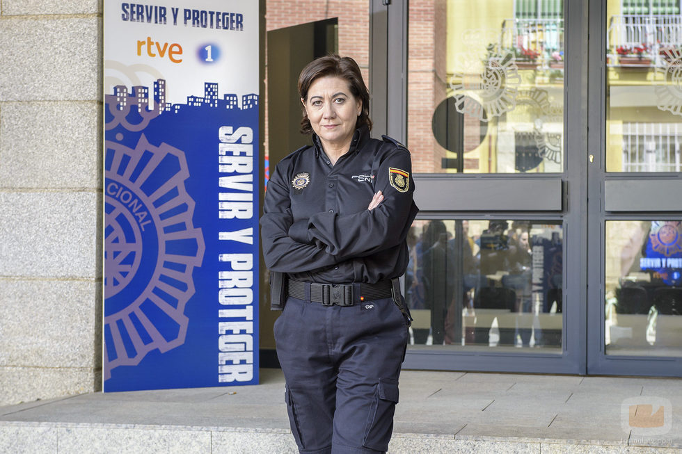 Luisa Martín es Claudia Miralles en 'Servir y proteger'