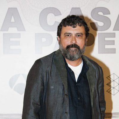 Paco Tous posa en la presentación de 'La Casa de Papel'