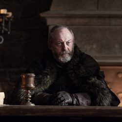 Davos Seaworth (Liam Cunningham) en la T7 de 'Juego de Tronos'