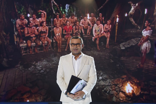 Jorge Javier Vázquez conecta con la Palapa en la primera gala de 'Supervivientes 2017'