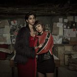 Alba Flores y Úrsula Corberó en 'La Casa de Papel'