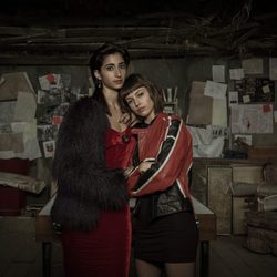 Alba Flores y Úrsula Corberó en 'La Casa de Papel'