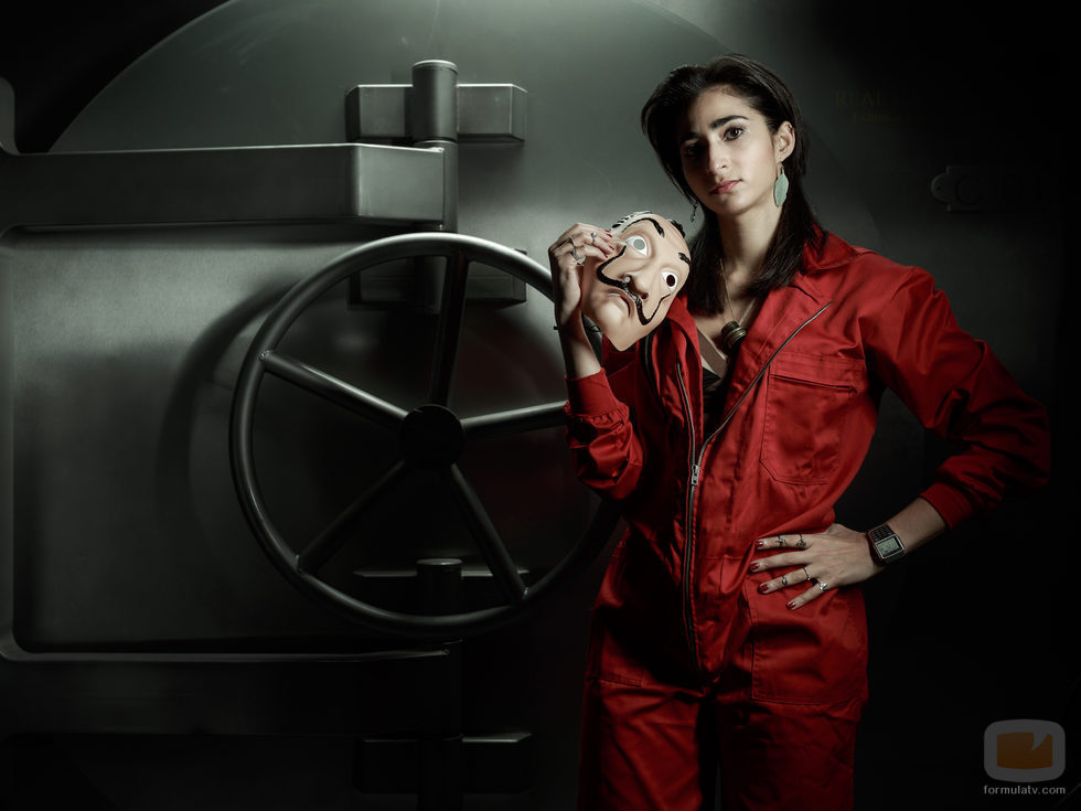 Alba Flores posa en las fotos promocionales de 'La Casa de Papel'