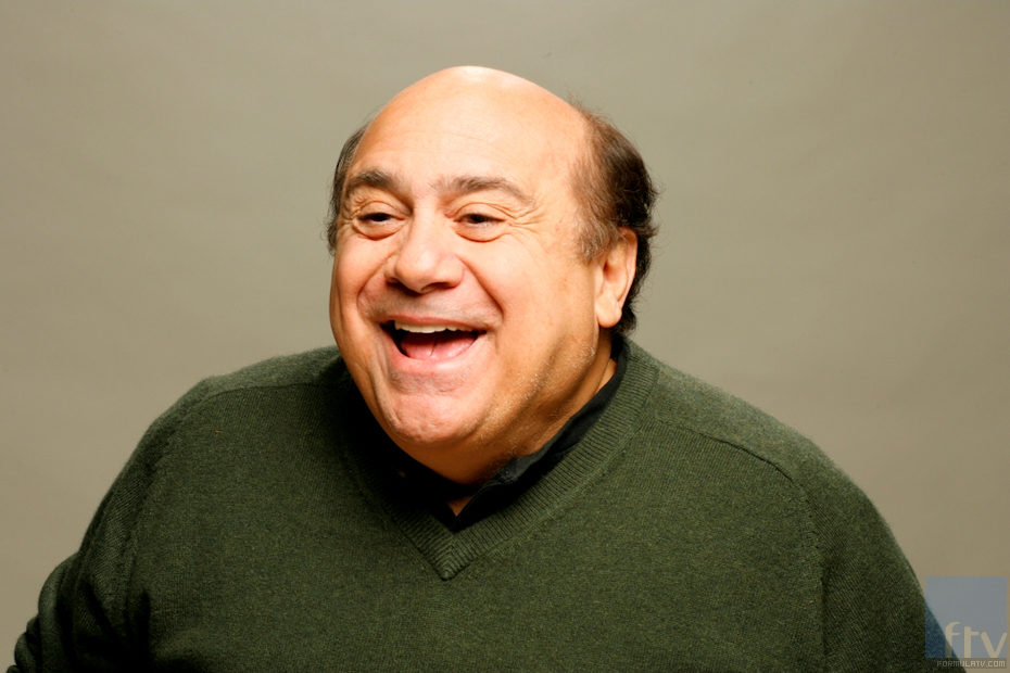 Danny DeVito es Frank en 'Colgados en Filadelfia'