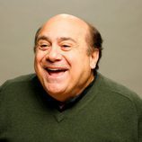 Danny DeVito es Frank en 'Colgados en Filadelfia'