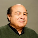Danny DeVito es Frank Reynolds