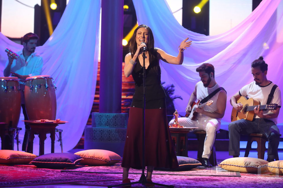 Paula Domínguez es Chambao en la séptima gala de 'Tu cara no me suena todavía'
