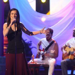 Paula Domínguez interpreta a Chambao en la séptima gala de 'Tu cara no me suena todavía'