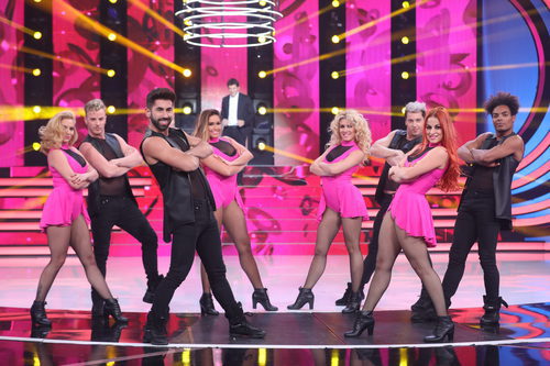 Los bailarines del programa en la séptima gala  de 'Tu cara no me suena todavía'