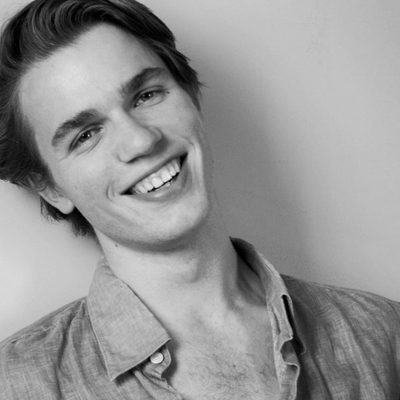 Fran Morcillo, actor de 'La Casa de Papel', posa para una sesión de fotos