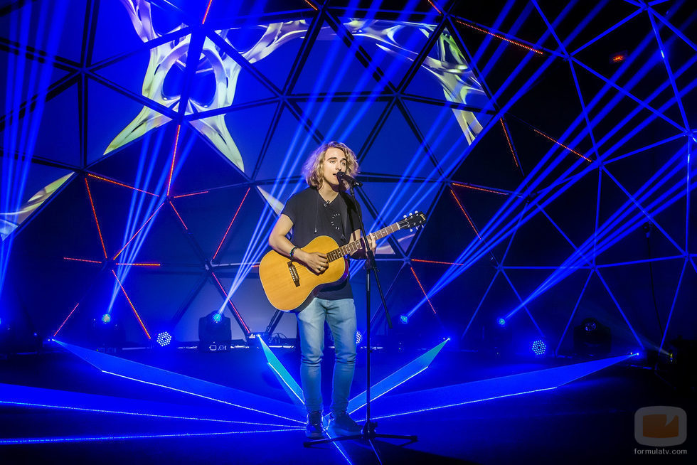 Manel Navarro canta en 'Manel and friends'
