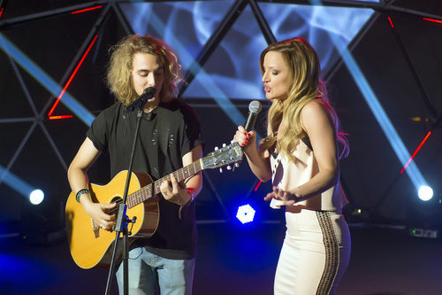 Manel Navarro y Tijana Bogicevic en el especial 'Manel and friends'