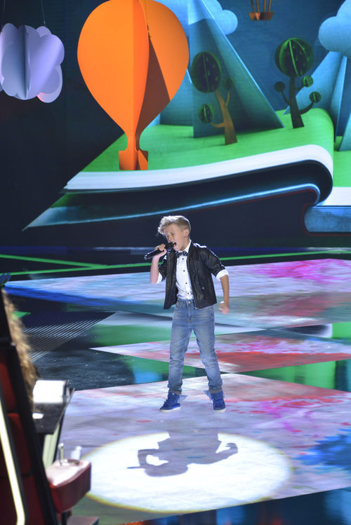 Pedro cantando en la final de 'La Voz Kids'
