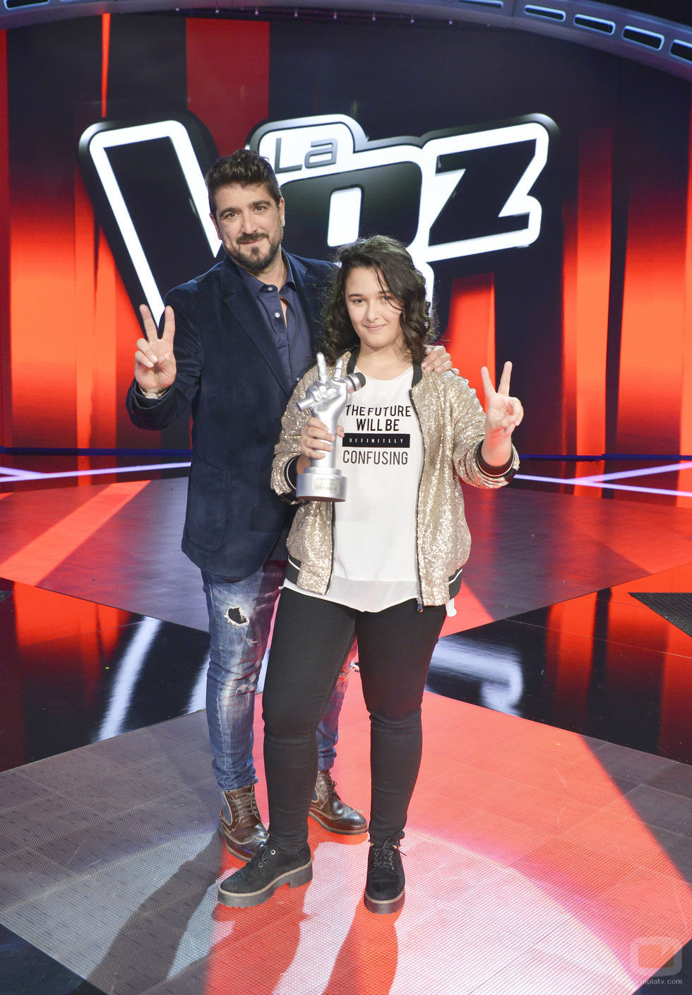 Antonio Orozco y la ganadora de 'La Voz Kids'