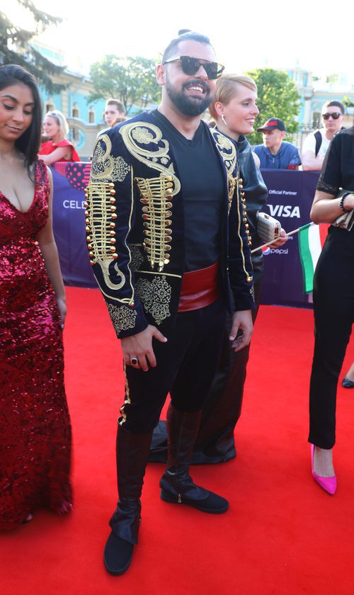 Joci Pápai en la red carpet del Festival de Eurovisión 2017