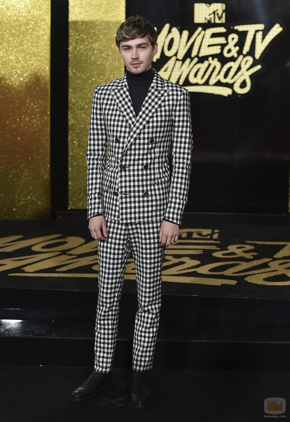 Miles Heizer, en la gala MTV Movie & TV Awards 2017
