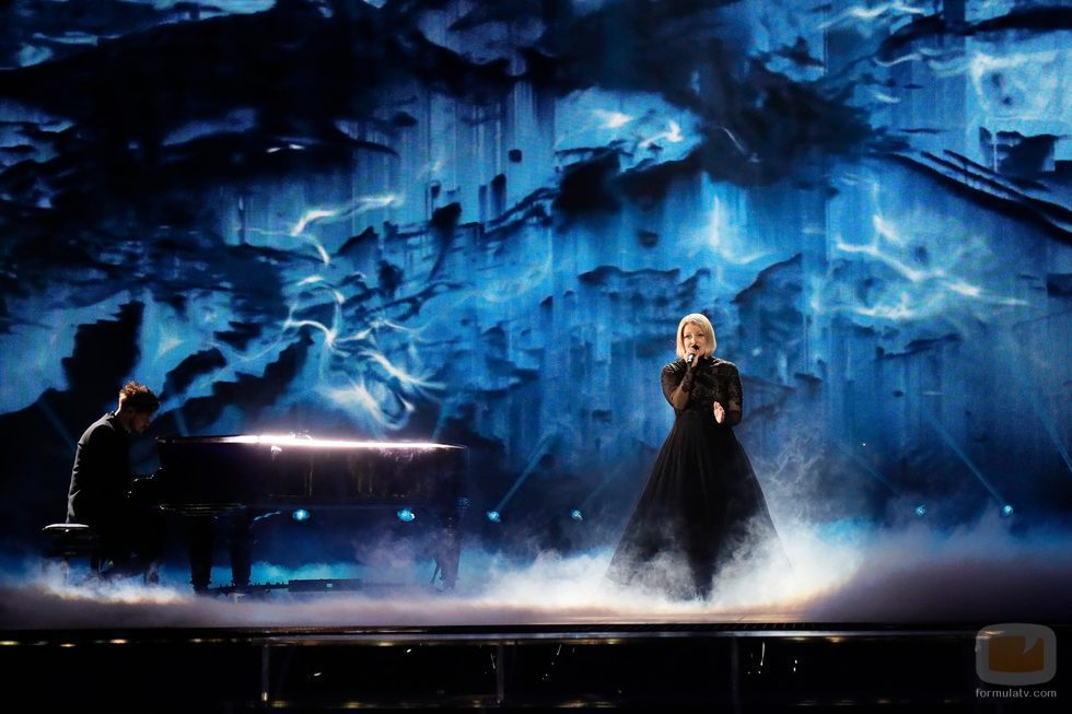 Norma John (Finlandia) en la Primera Semifinal de Eurovisión 2017