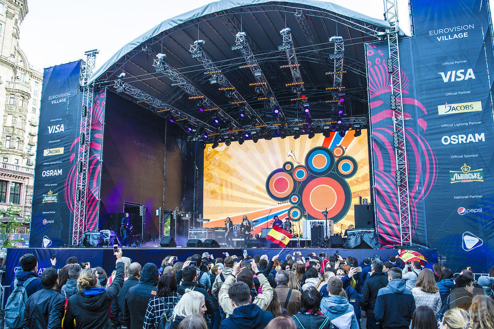 Festival de Eurovillage con Manel Navarro en Eurovisión 2017