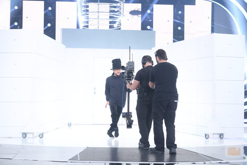 Dabeat imita a Jamiroquai en la novena gala de 'Tu cara no me suena todavía'