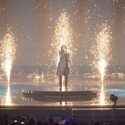 Isaiah (Australia) en la Final de Eurovisión 2017