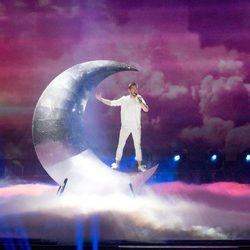 Nathan Trent (Austria) en la Final de Eurovisión 2017