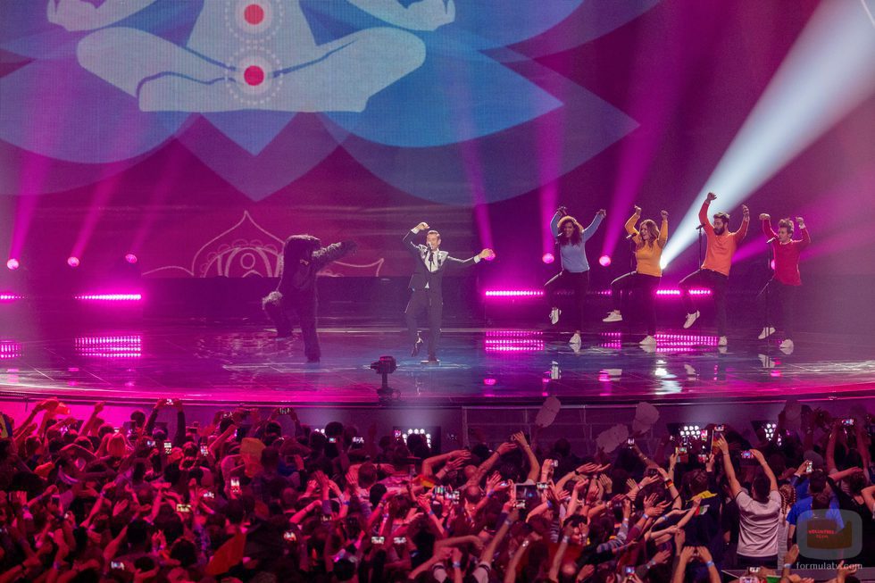 Francesco Gabbani (Italia) en la Final de Eurovisión 2017