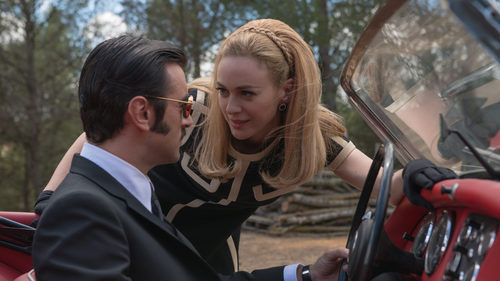 Marta Hazas y Javier Rey en el rodaje de 'Velvet Colección'