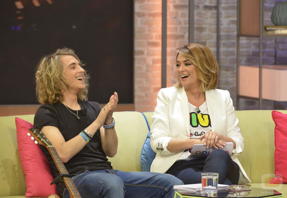Manel Navarro junto a Toñi Moreno en 'Viva la vida'