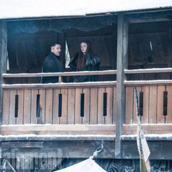 Littlefinger (Aidan Gillen) ySansa Stark (Sophie Turner) en la séptima temporada de 'Juego de Tronos'