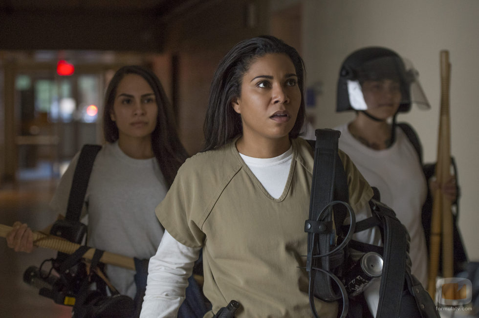 Jessica Pimentel, armada hasta los dientes, en la quinta temporada de 'Orange is the New Black'