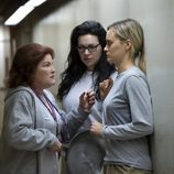 Kate Mulgrew, Laura Prepon y Taylor Schilling en la quinta temporada de 'Orange is the New Black'