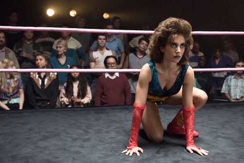 Alison Brie en el primer capitulo de la primera temporada de 'GLOW'