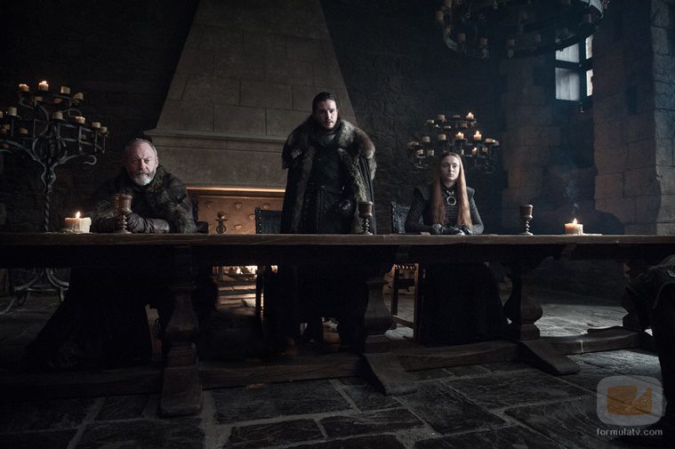 Jon Nieve, Sansa Stark y Sir Davos en la séptima temporada 'Juego de Tronos'