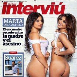 Aguasantas Vilches junto a su hermana en la portada de la revista Interviú