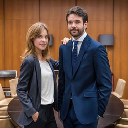Jon Arias y Alba Ribas juntos en la nueva ficción de La 1, 'Derecho a soñar'