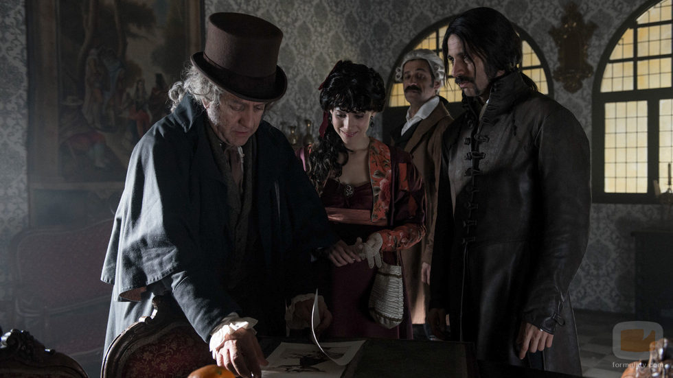 Amelia, Alonso y Pacino conocen a Goya en 'El Ministerio del Tiempo'