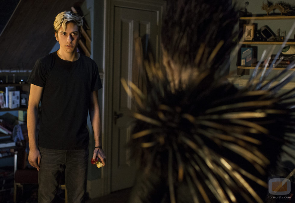 Light Turner hablando con Ryuk