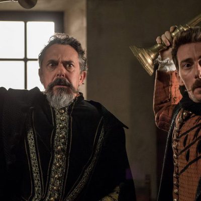 Víctor Clavijo y Pere Ponce, en 'El Ministerio del Tiempo'